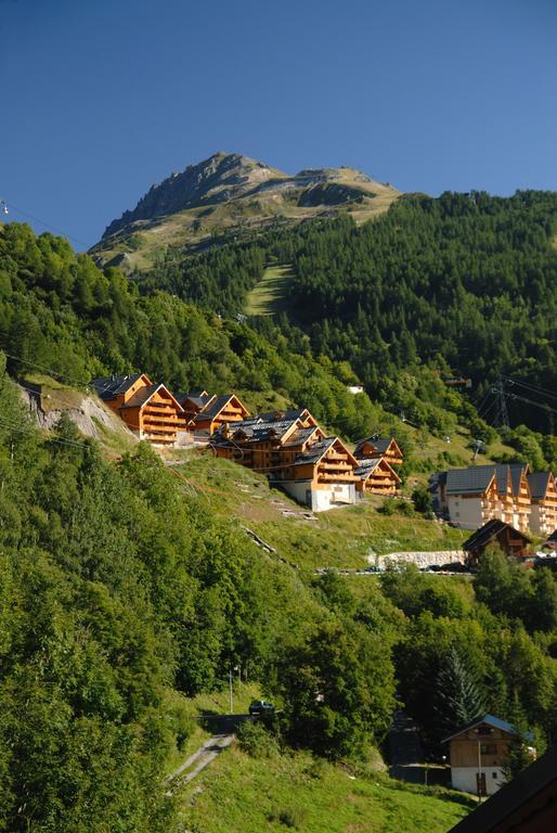 Residence Odalys Le Hameau Et Les Chalets De La Vallee D'Or ヴァロワール エクステリア 写真