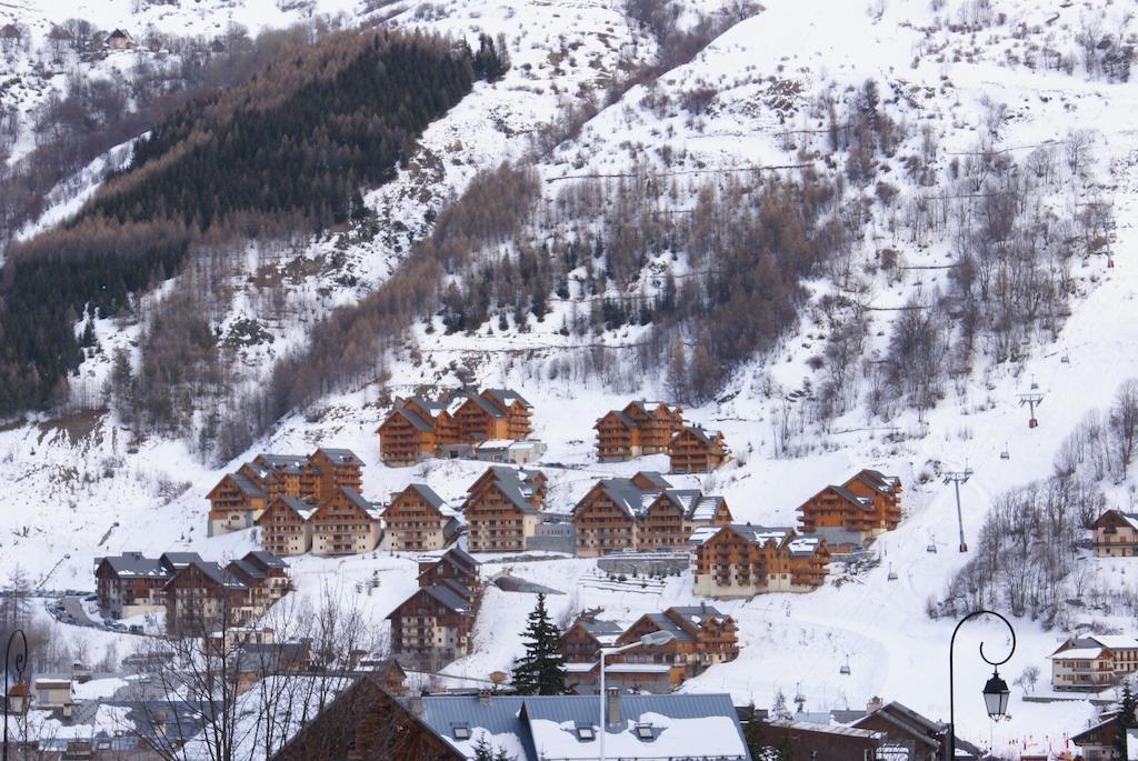 Residence Odalys Le Hameau Et Les Chalets De La Vallee D'Or ヴァロワール エクステリア 写真